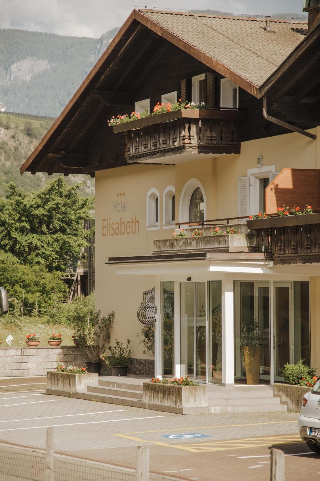 Hotel Elisabeth Merano Exterior foto