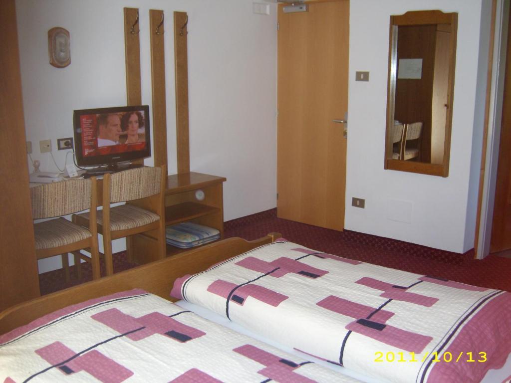 Hotel Elisabeth Merano Habitación foto
